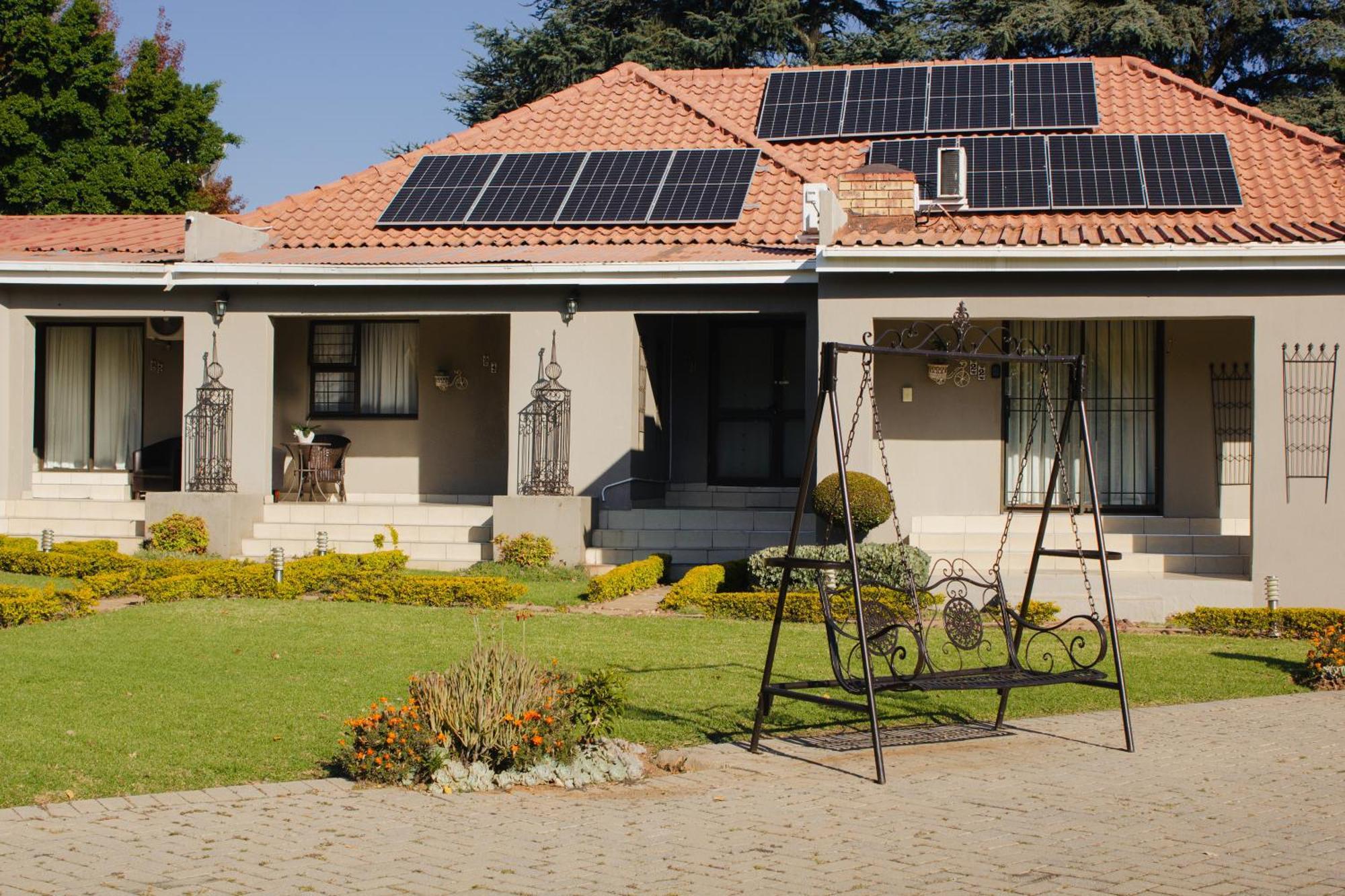 Bed & Breakfast Oaklands And Conference Centre